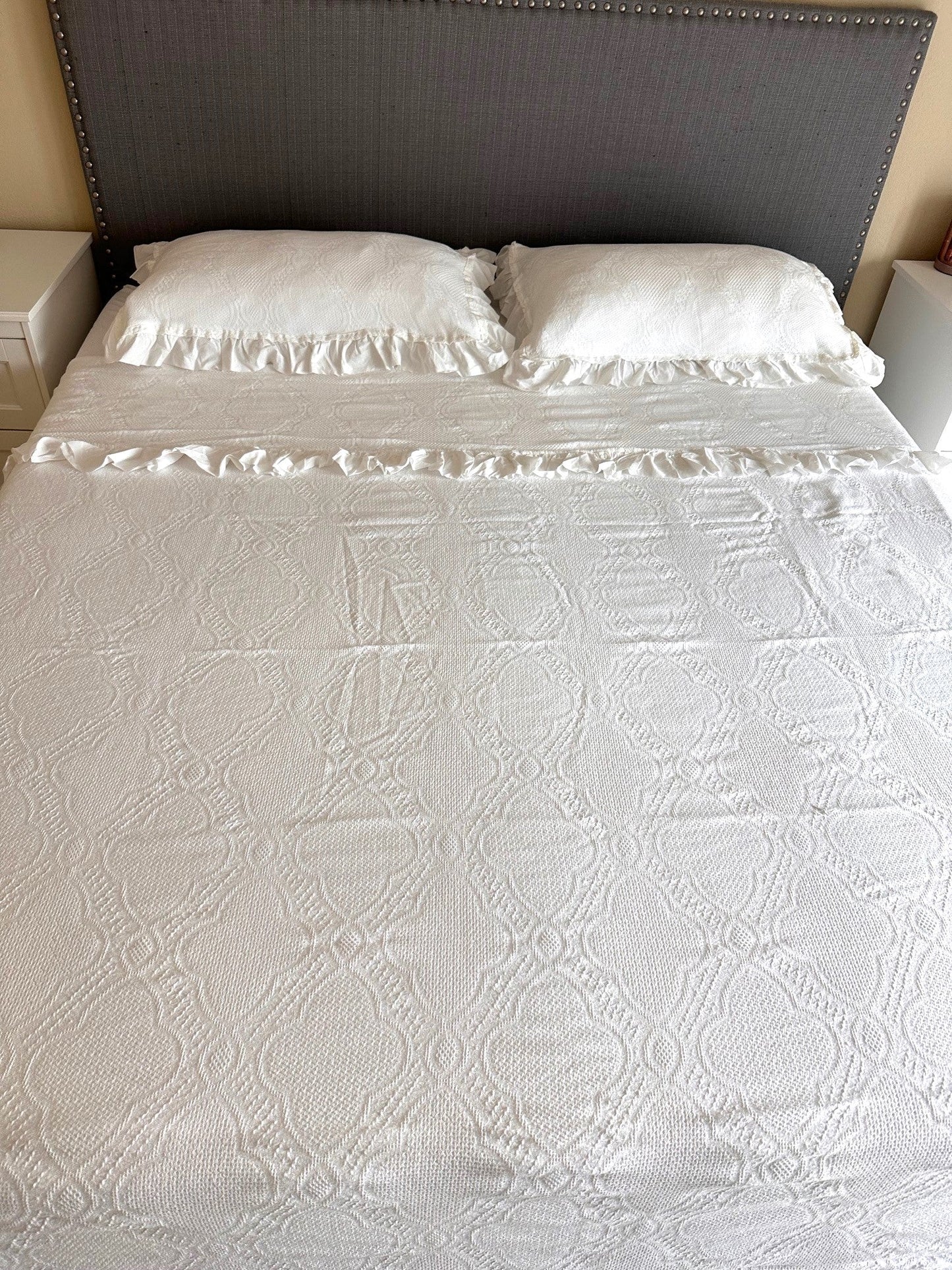 COTTON WHITE LACE BEDSPREAD-4