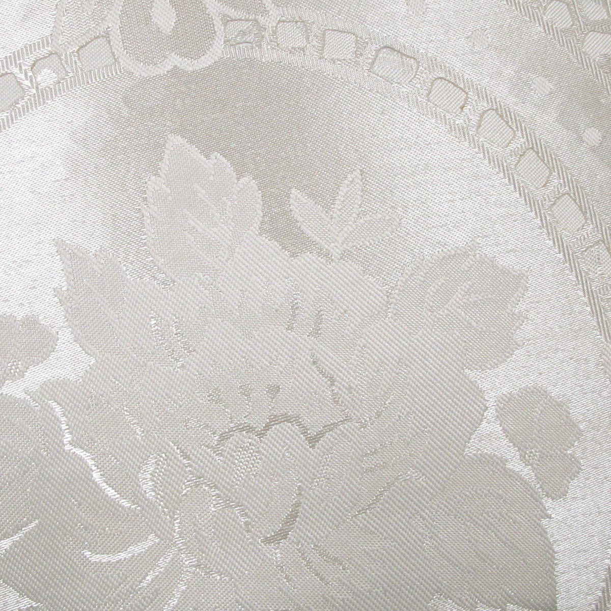 NNEDSZ Chapel Gate Sophia Cream Jacquard Cutwork Lace Tablecloth 180 x 270 cm-2
